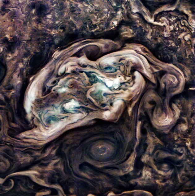 NASA'nın Juno Uzay Aracı ile Jüpiter'in Gizemleri