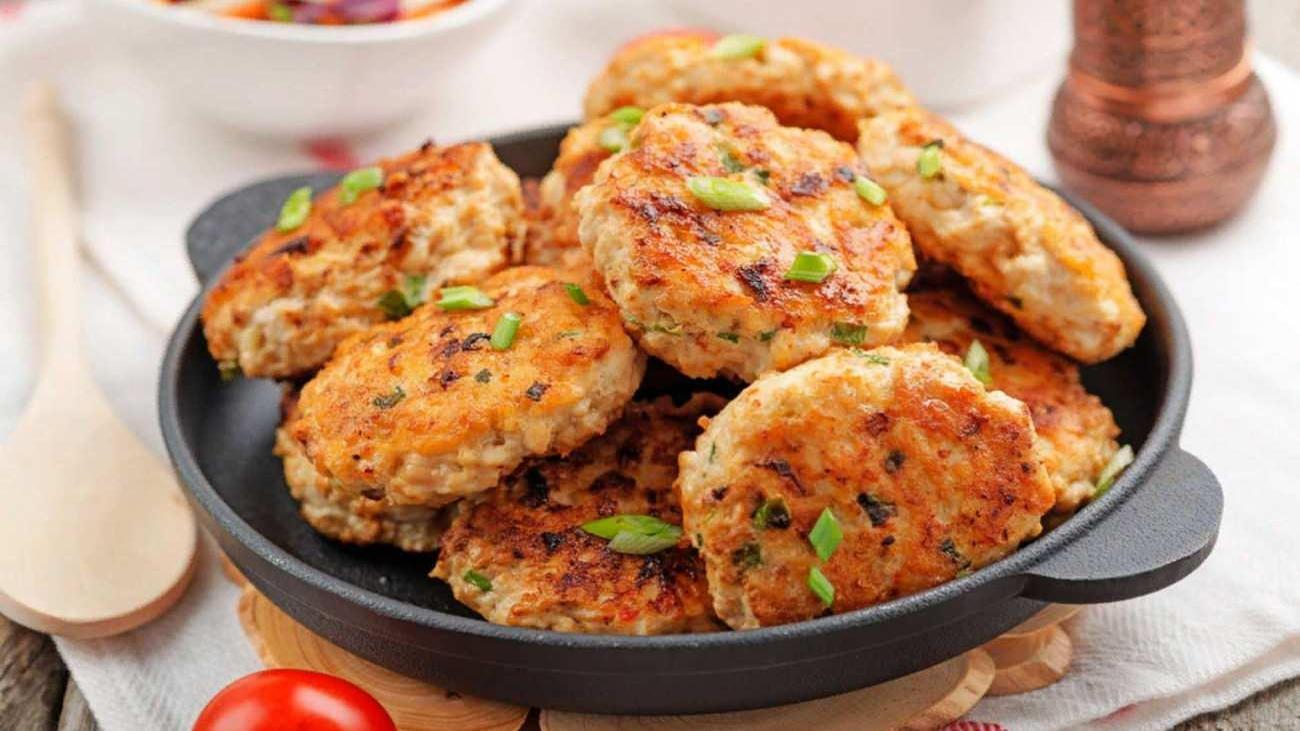 Bayat ekmek köftesi nasıl yapılır?