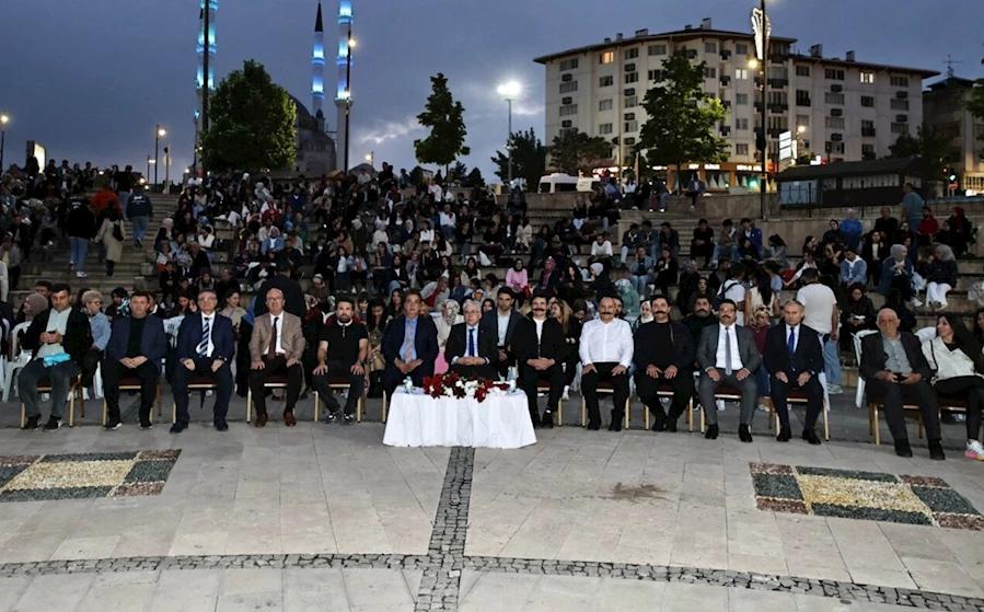 Sivas Uluslararası Film Festivali’nde Sinema Rüzgârı Esmeye Devam Ediyor