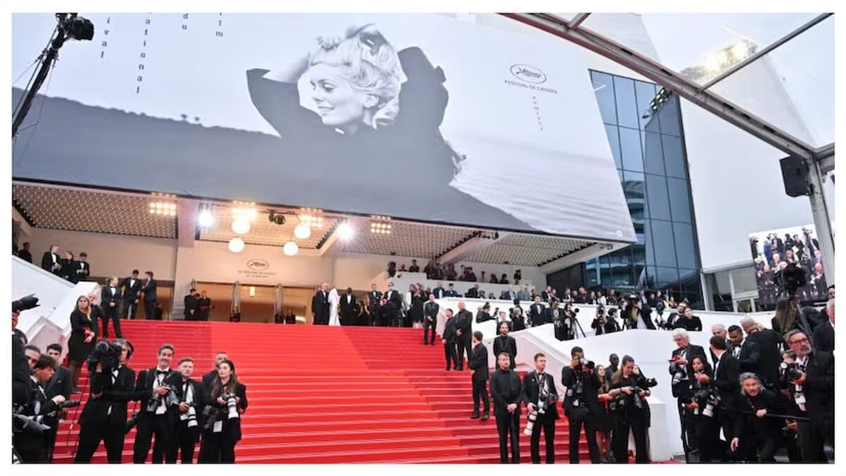 Film Festivali’nde kıyafet yasağı!