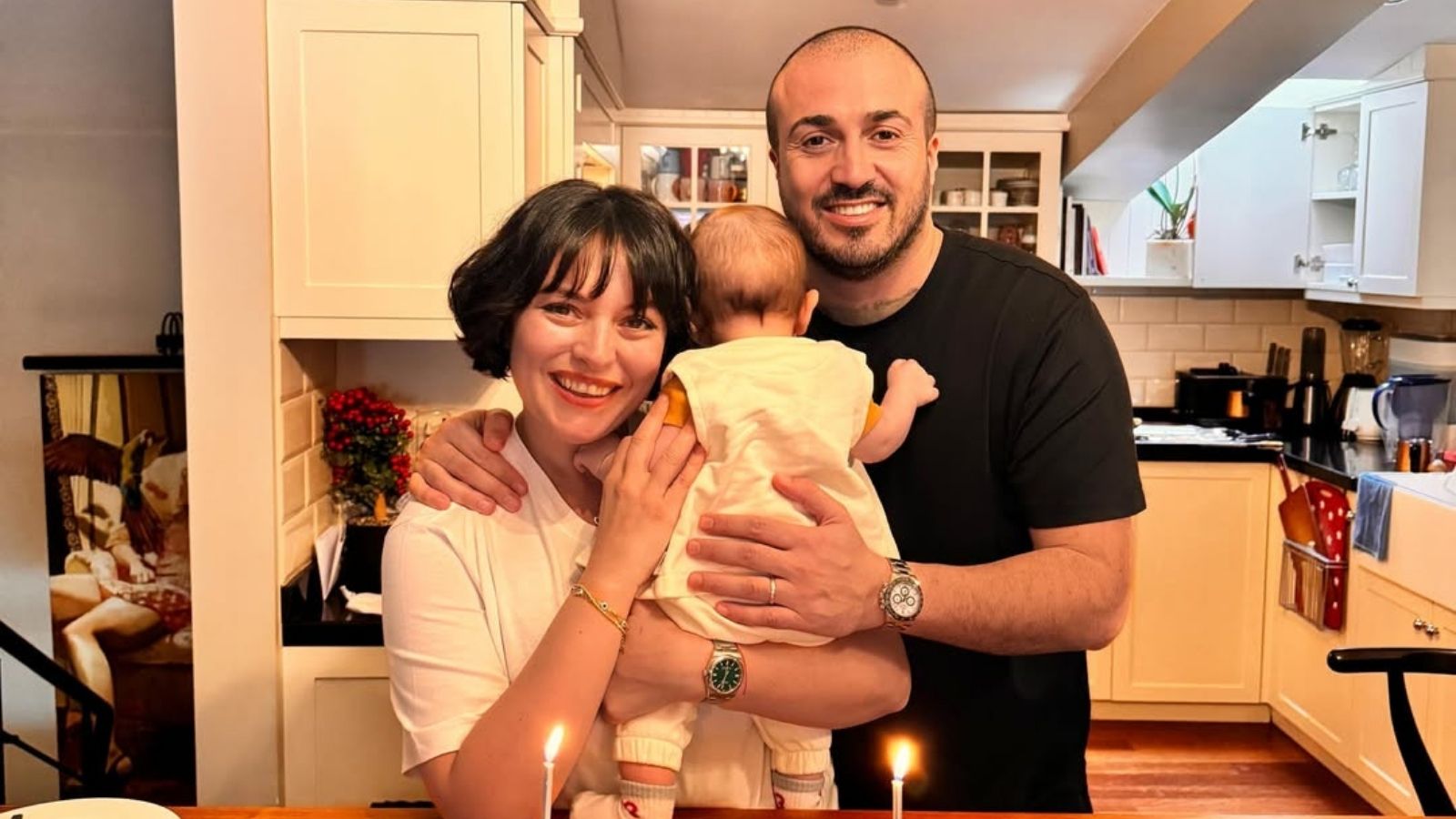 Ezgi Mola ve Mustafa Aksakallı Sessiz Sedasız Boşandı