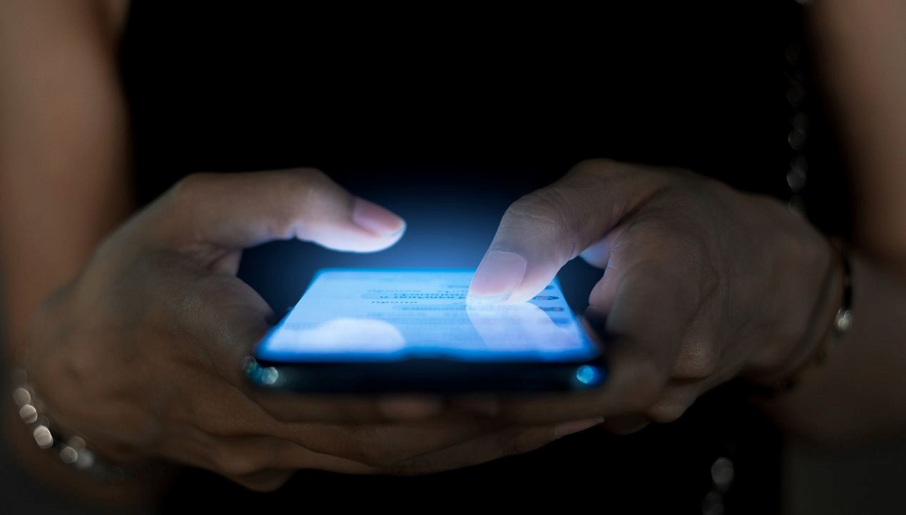 Şarjı en uzun süre giden akıllı telefonlar belli oldu