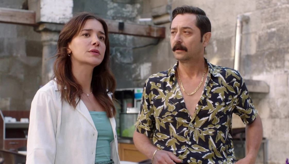 Sil Baştan Kaynanam filmi oyuncuları kimler?