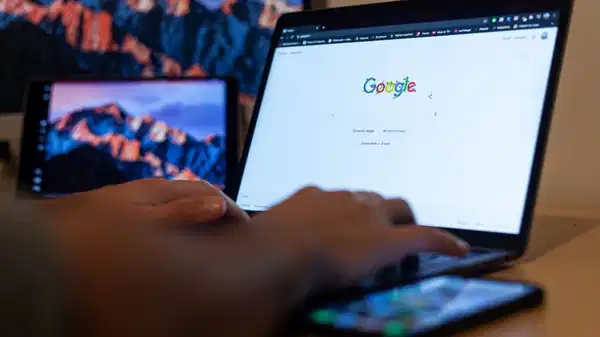 Google Translate uygulamasına dil öğrenme imkanı getirecek