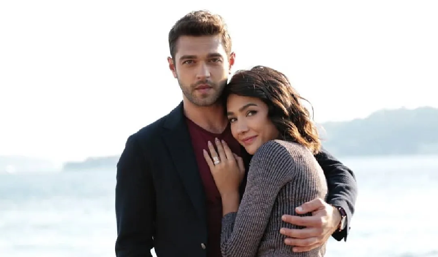 Aybüke Pusat ve Furkan Andıç’tan aşk dolu pozlar