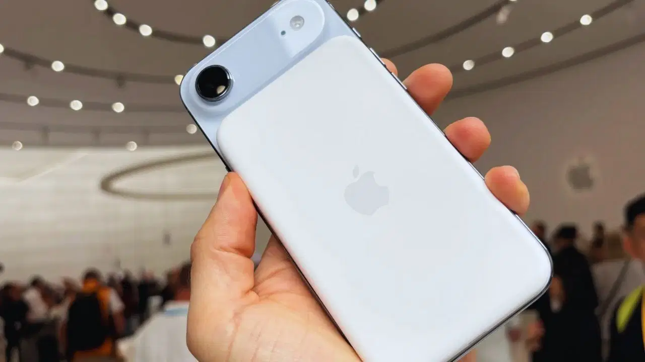 iPhone Air parçalarına ayrıldı