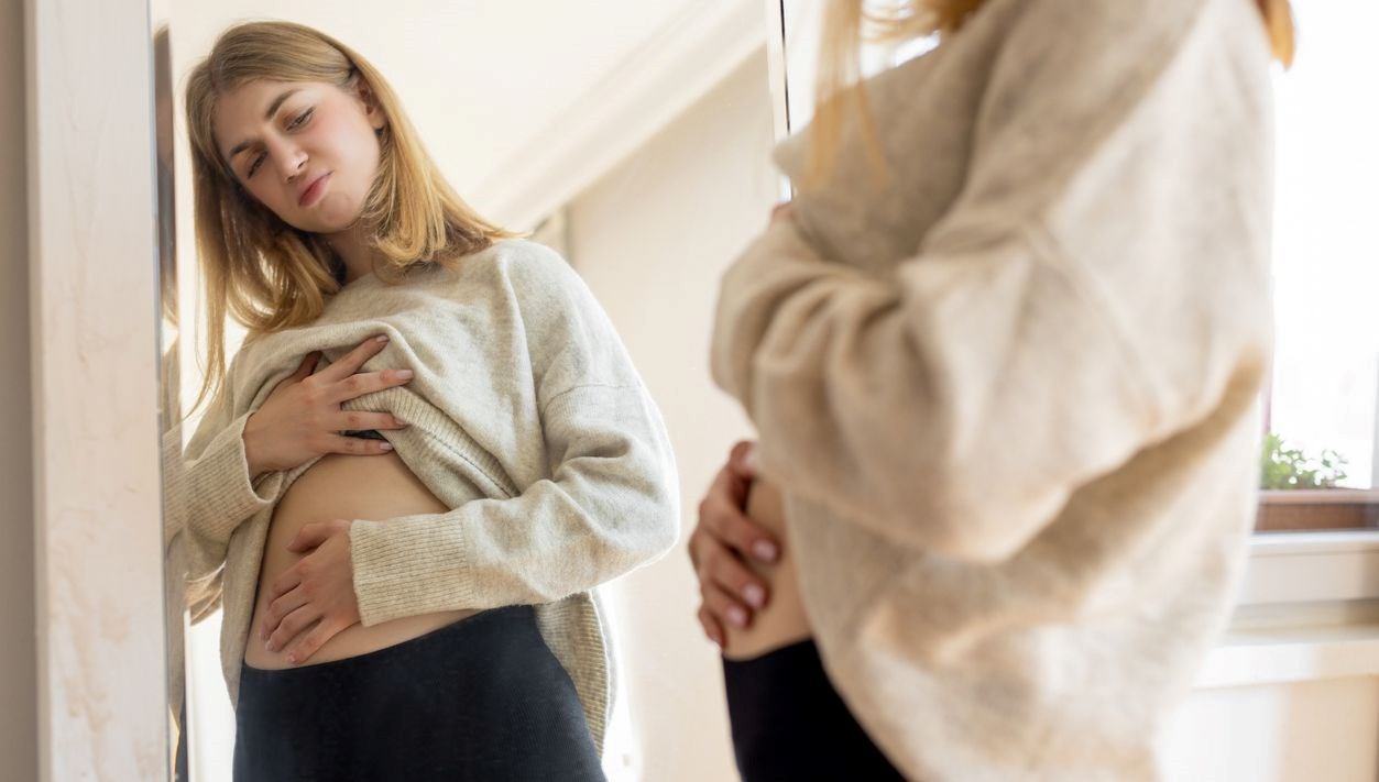 Kabızlık ve şişkinliği doğal yollarla azaltan 7 sabah alışkanlığı