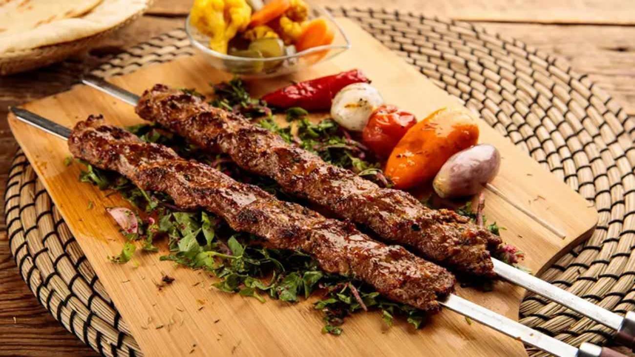 Tepside Adana kebap tarifi ile lezzet patlaması