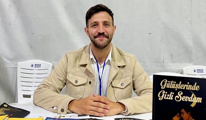 “Gülüşlerinde Gizli Sevdam”a 2. Baskı Müjdesi
