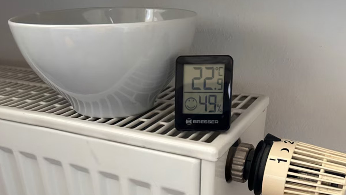 Kaloriferin üzerine bir kase su koyun…