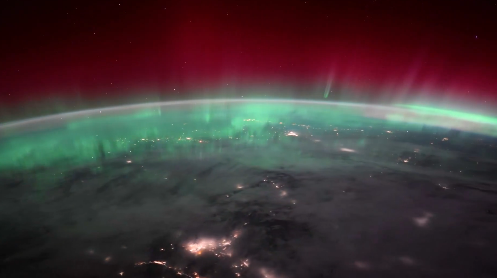 NASA astronotu, Kuzey Işıkları’nın şovunu uzaydan görüntüledi