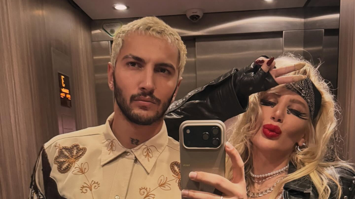 Sevgilisine sarılarak ağladı