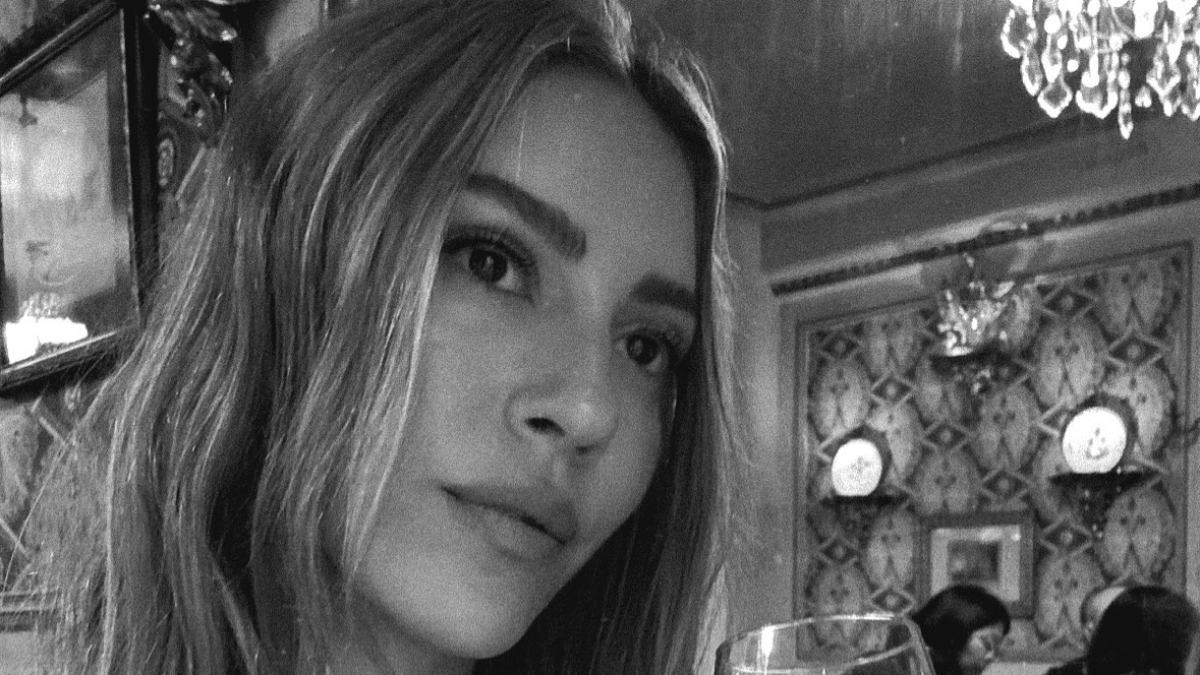 Sinem Kobal’ın pozları hayran bıraktı!