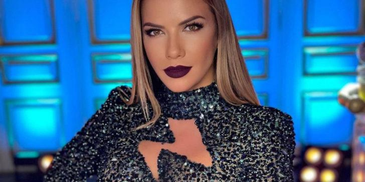 Ivana Sert’in Bikini Şovu