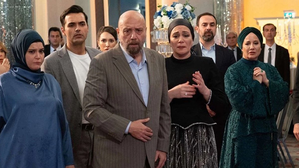 Kızılcık Şerbeti’nde yer yerinden oynayacak!