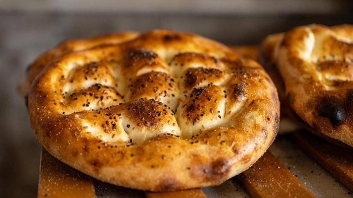 Bayatlayan pideyi pamuk gibi yapmanın tek yolu