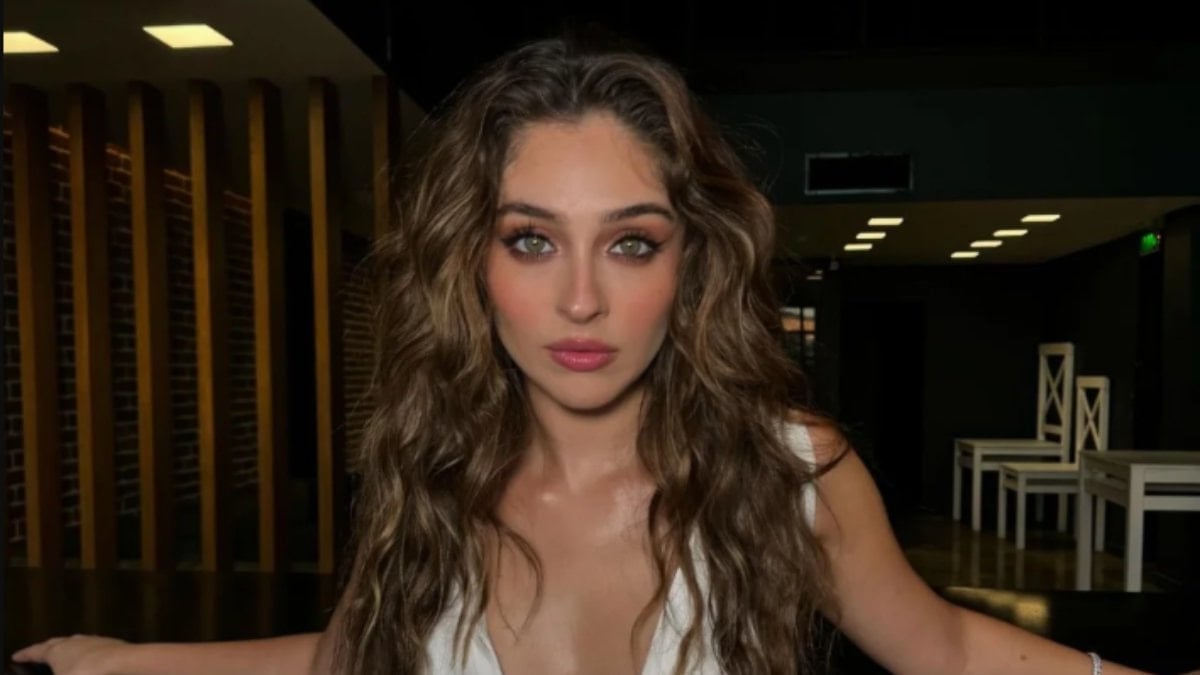 Cemre Baysel’den yeni paylaşım!