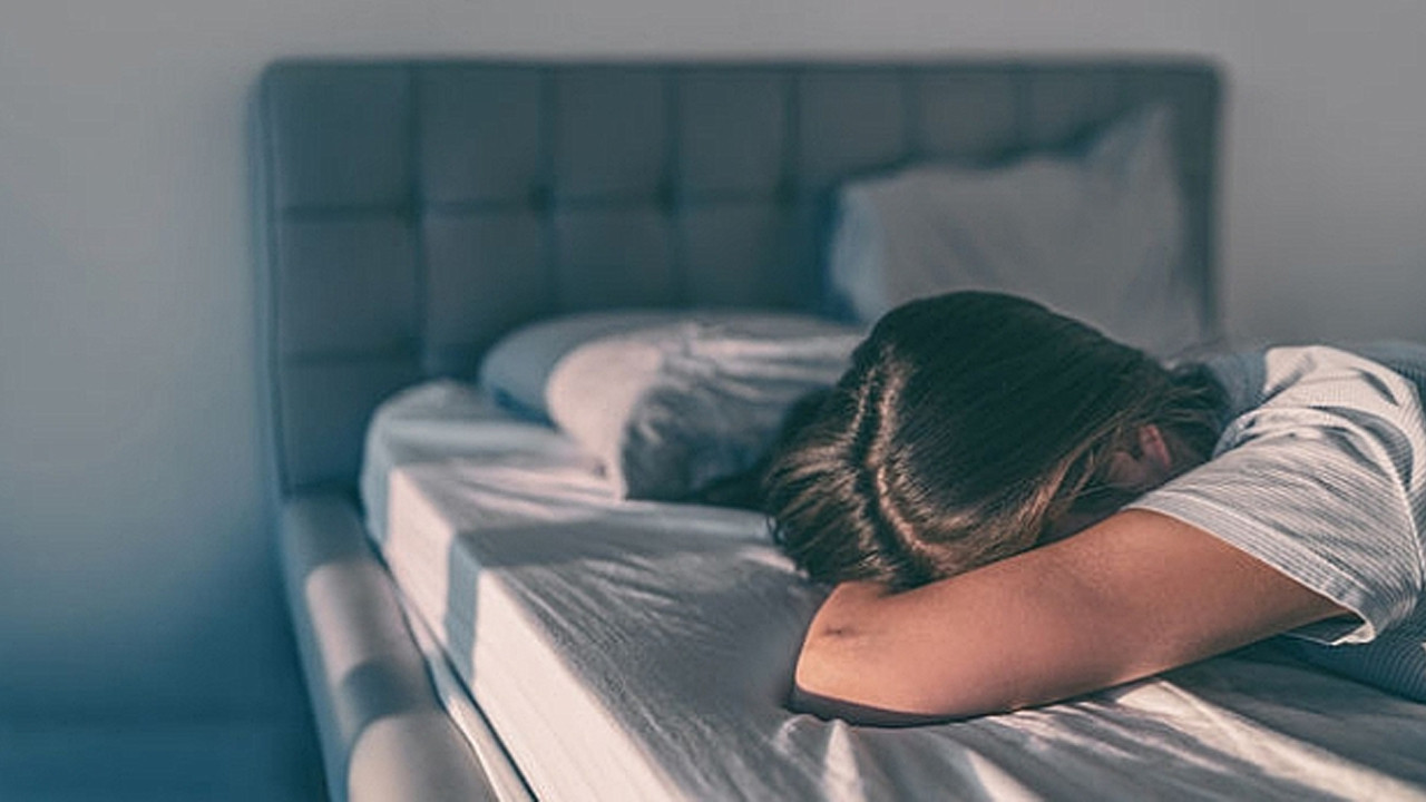 Yüksek oda sıcaklığı uykuyu zehir ediyor…