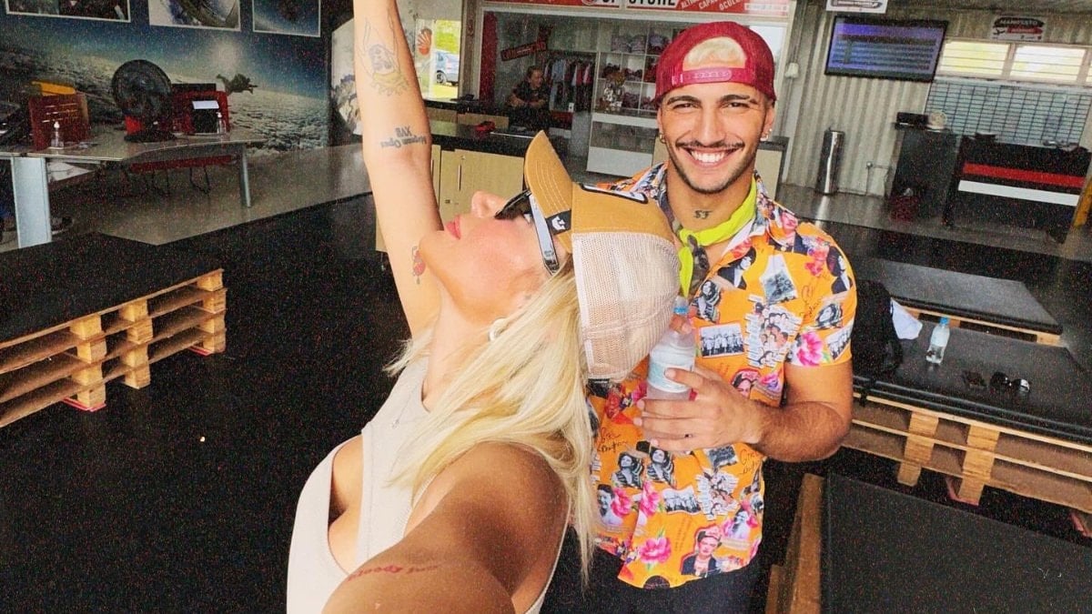 İrem Derici nişanlısını affetti!