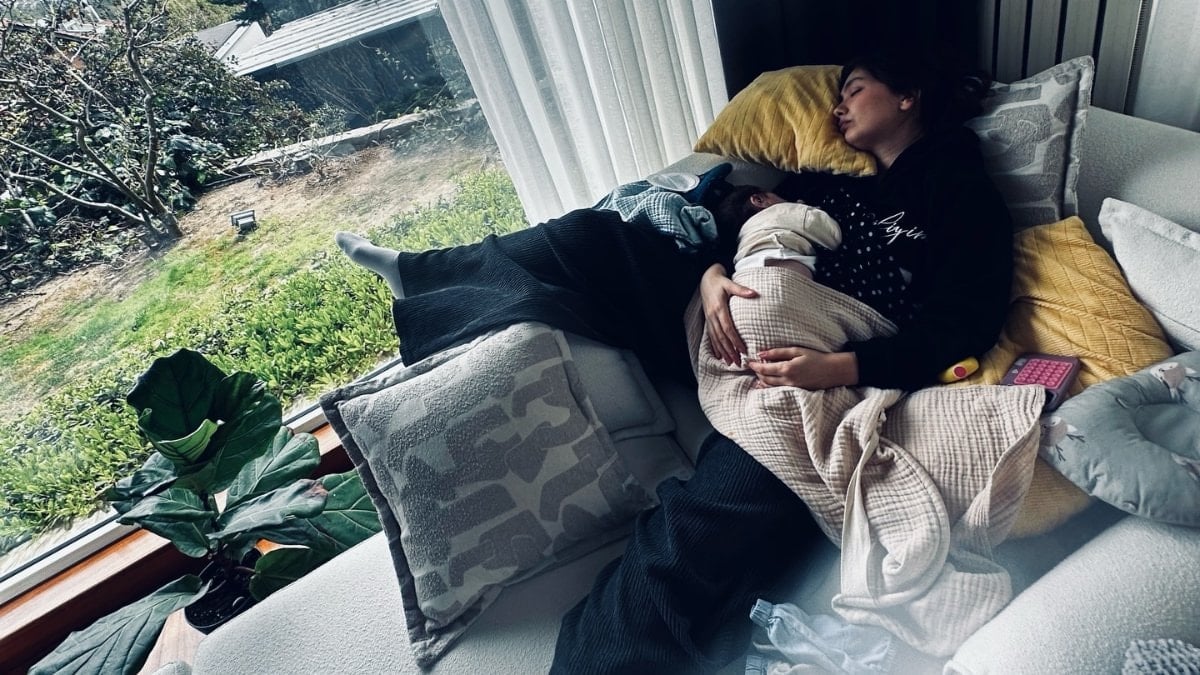 Neslihan Atagül’den duygusal kutlama