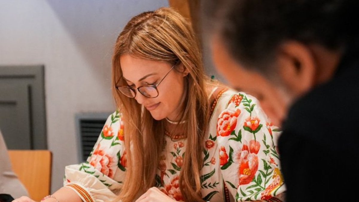 Meryem Uzerli ve Halit Ergenç yıllar sonra bir arada!