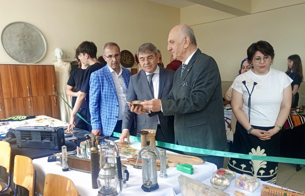 Turhan Tayan Anadolu Lisesi ve Okul Müzesi…