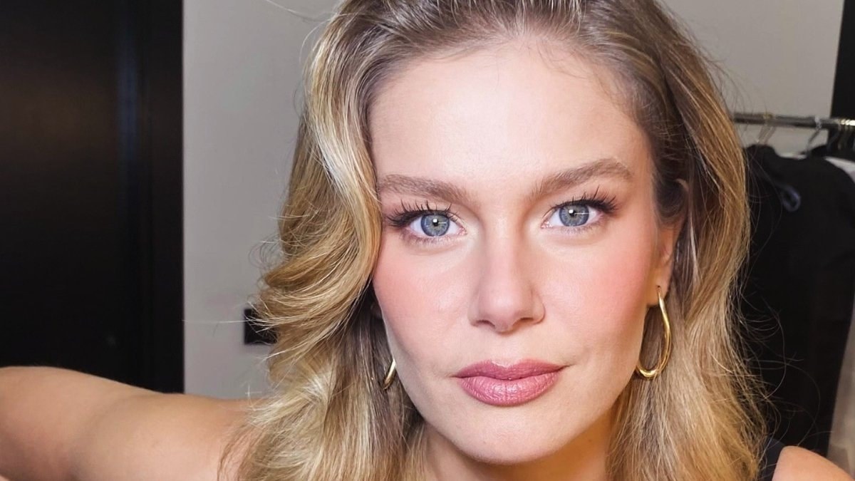 Burcu Biricik kızını paylaştı!