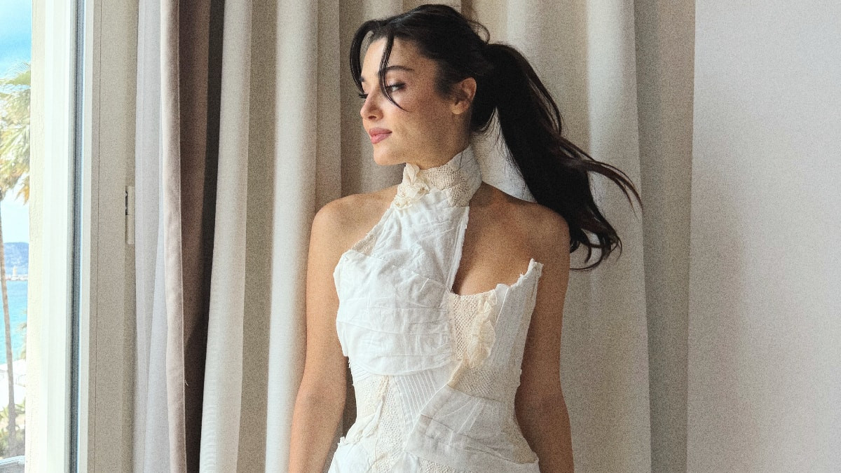 Elbisesi beğenilmedi! Hande Erçel’e yorum yağdı