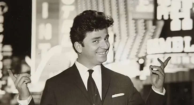 Zeki Müren ile röportaj yaptım